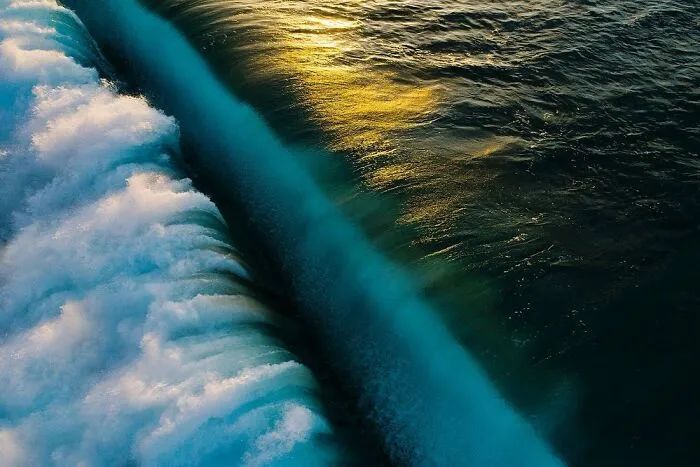 Ocean Waves Photography