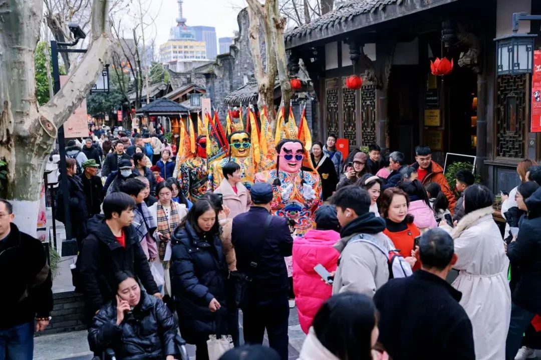 第三屆“致敬青春·逐夢(mèng)天府”港澳臺(tái)青年文化嘉年華在成都舉辦