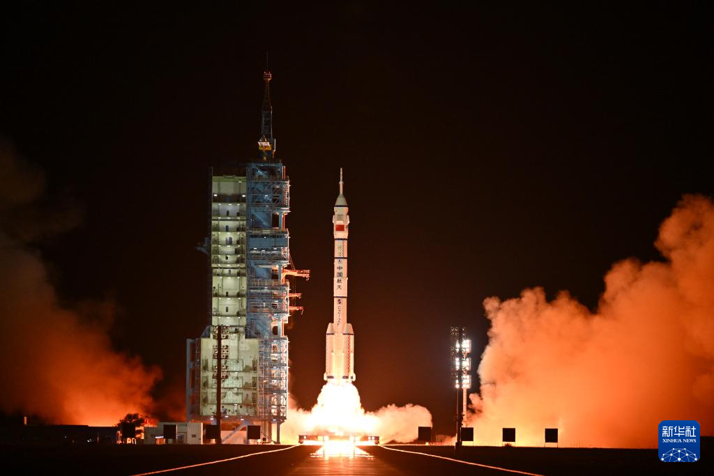 神舟十九號載人飛船發(fā)射取得圓滿成功 浩瀚太空首次迎來中國“90后”訪客