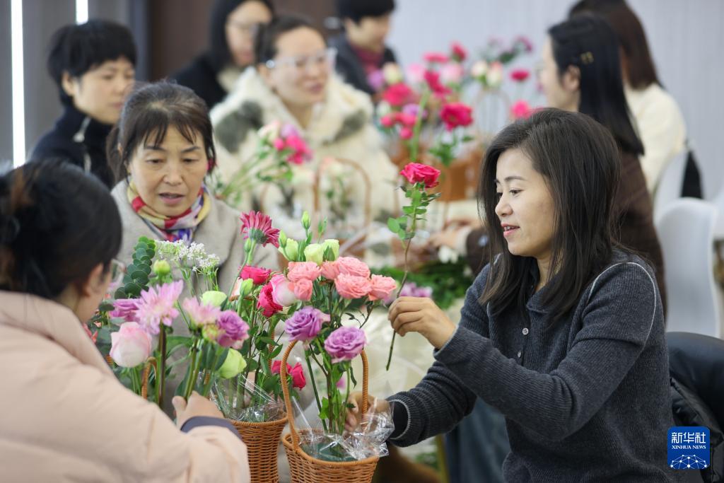 多彩活動迎“三八”國際婦女節(jié)