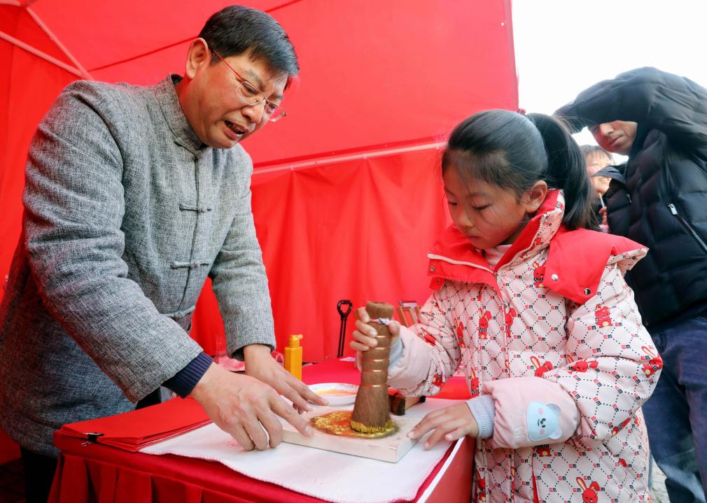 出游人次再创新高！旅游“妥妥”新年俗