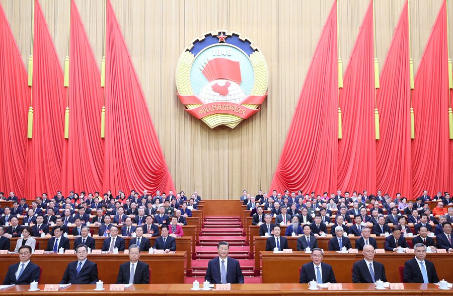 全国政协十四届二次会议在京开幕 习近平李强赵乐际蔡奇丁薛祥李希韩正到会祝贺 王沪宁作政协常委会工作报告 石泰峰主持 高云龙作提案工作情况报告