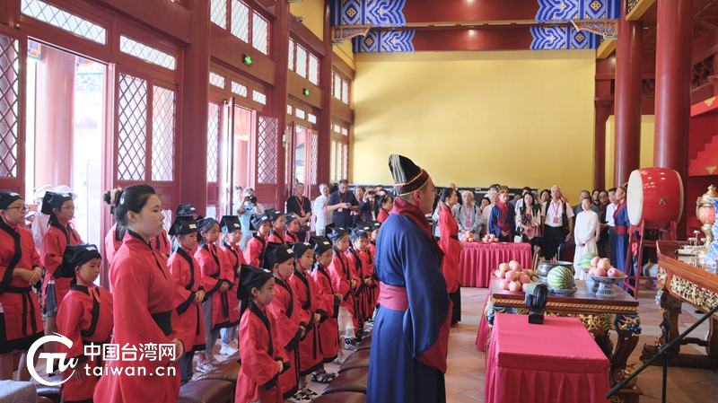 “妈祖文化与海上丝绸之路”学术研讨暨诗词交流会在天津举行