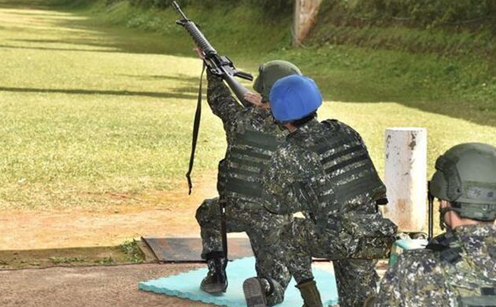 美新一輪對臺售武引島內(nèi)民眾強(qiáng)烈不滿 臺退將一句話點破民進(jìn)黨當(dāng)局“黃粱夢”