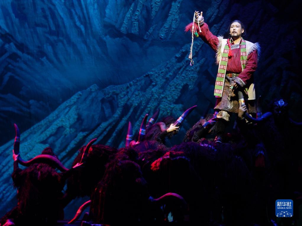 “中国西藏文化周”走进香港 民族歌舞剧《天边格桑花》广受欢迎