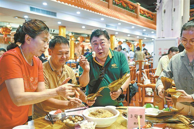 與“粽”不同！“宮里過(guò)端午”、賞非遺南音，廈門(mén)端午活動(dòng)妙趣橫生