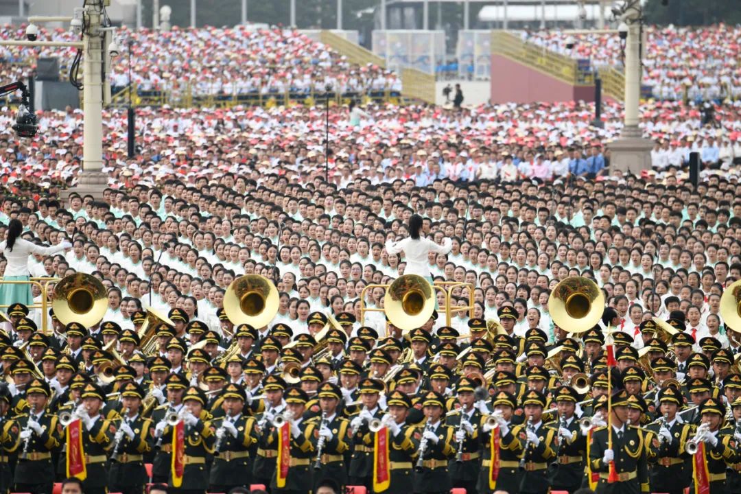 庆祝大会开始！现场高清大图来了！