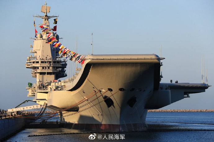 你們要的山東艦高清、多角度、全方位大圖來了！