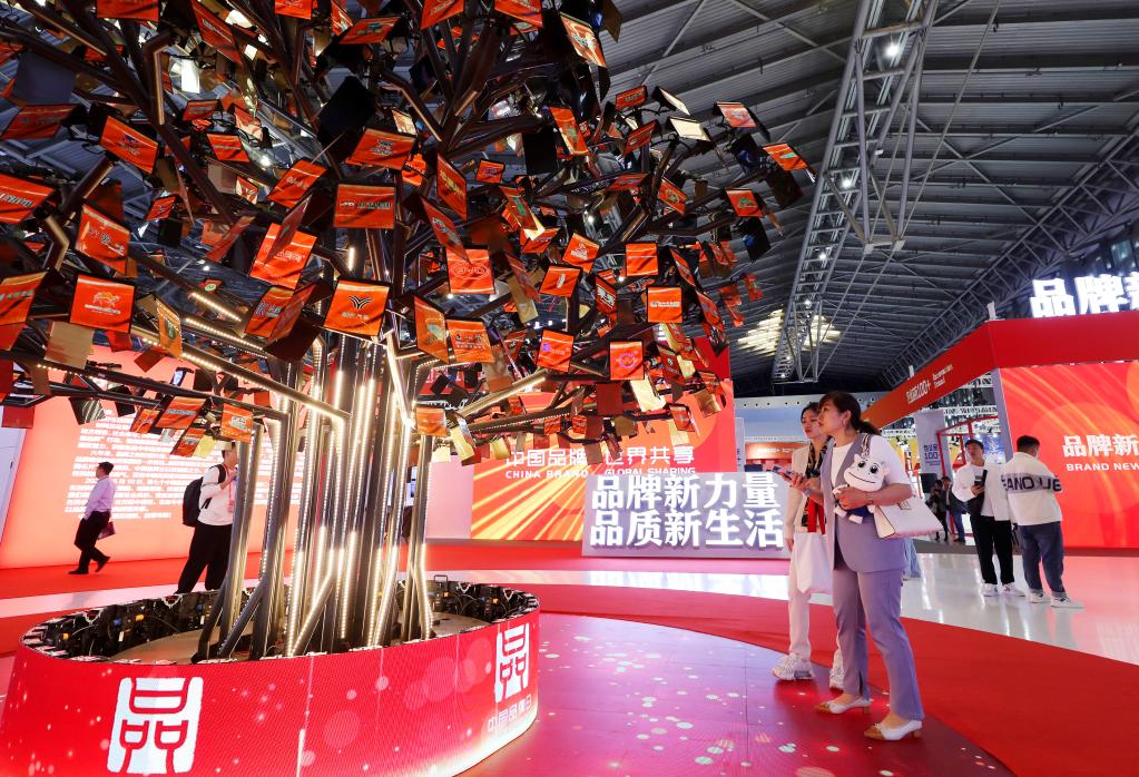 “大国重器”携手“科技利器”展示中国品牌新活力