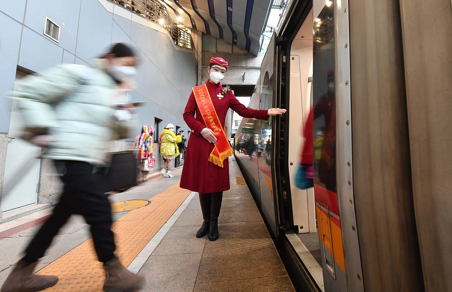 京广高铁10周年再提速 北京至石家庄今起仅需1小时
