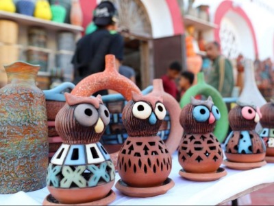 開羅：制陶村里的陶器展