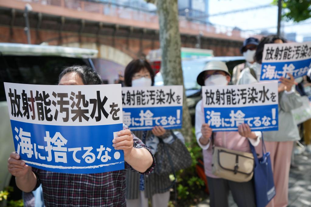 日本，莫要沦为全球“海洋公敌”