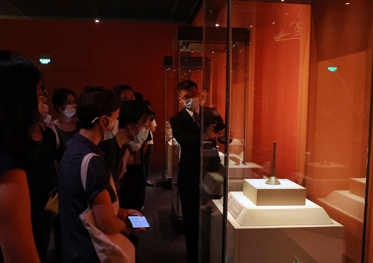 中韩日古代青铜器展在京开展