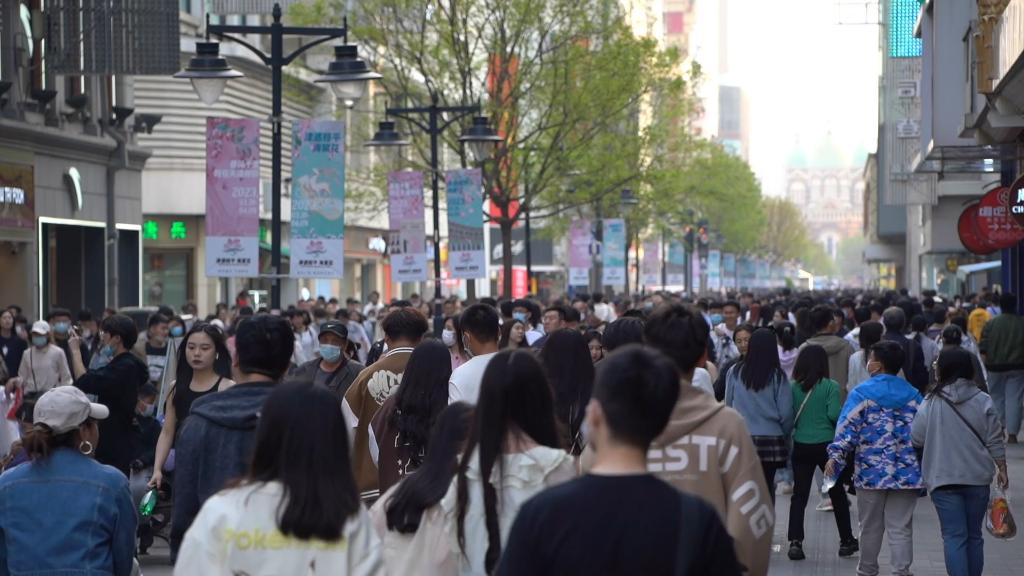 一路海棠催热“春日经济”