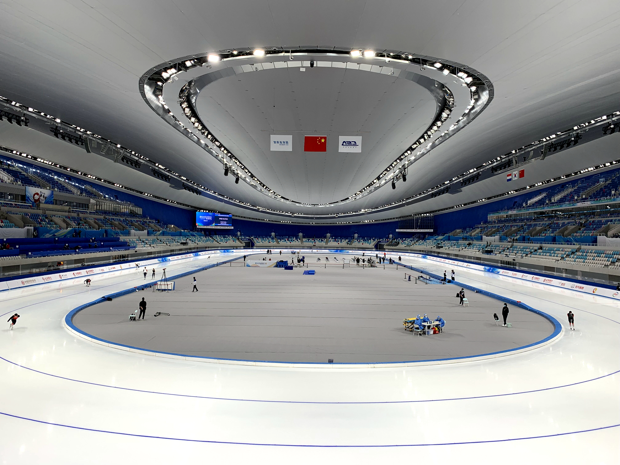“相约北京”速度滑冰中国公开赛开赛