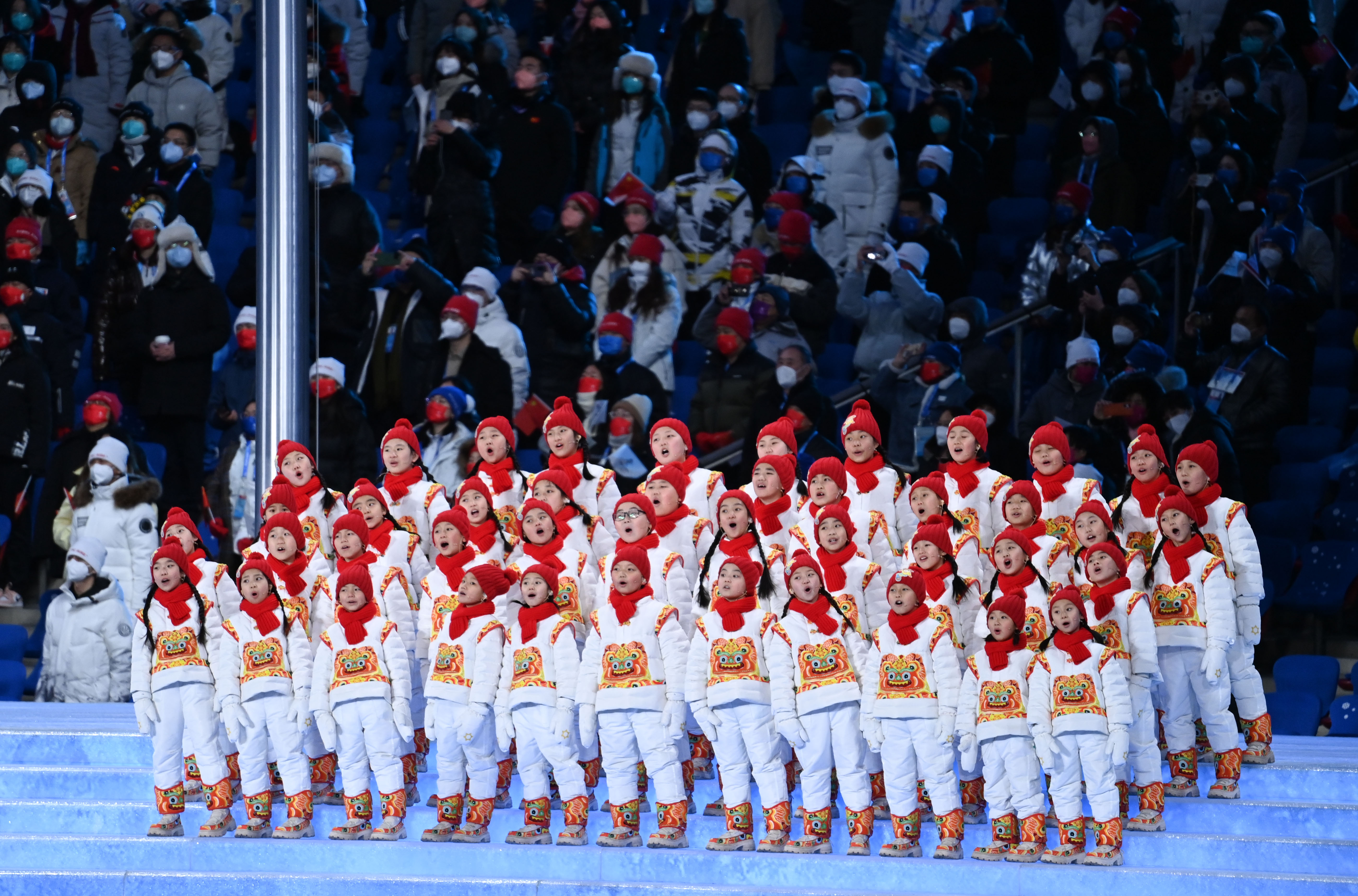 冬奥会开幕式上的圣洁童声引来希腊音乐人的赞叹