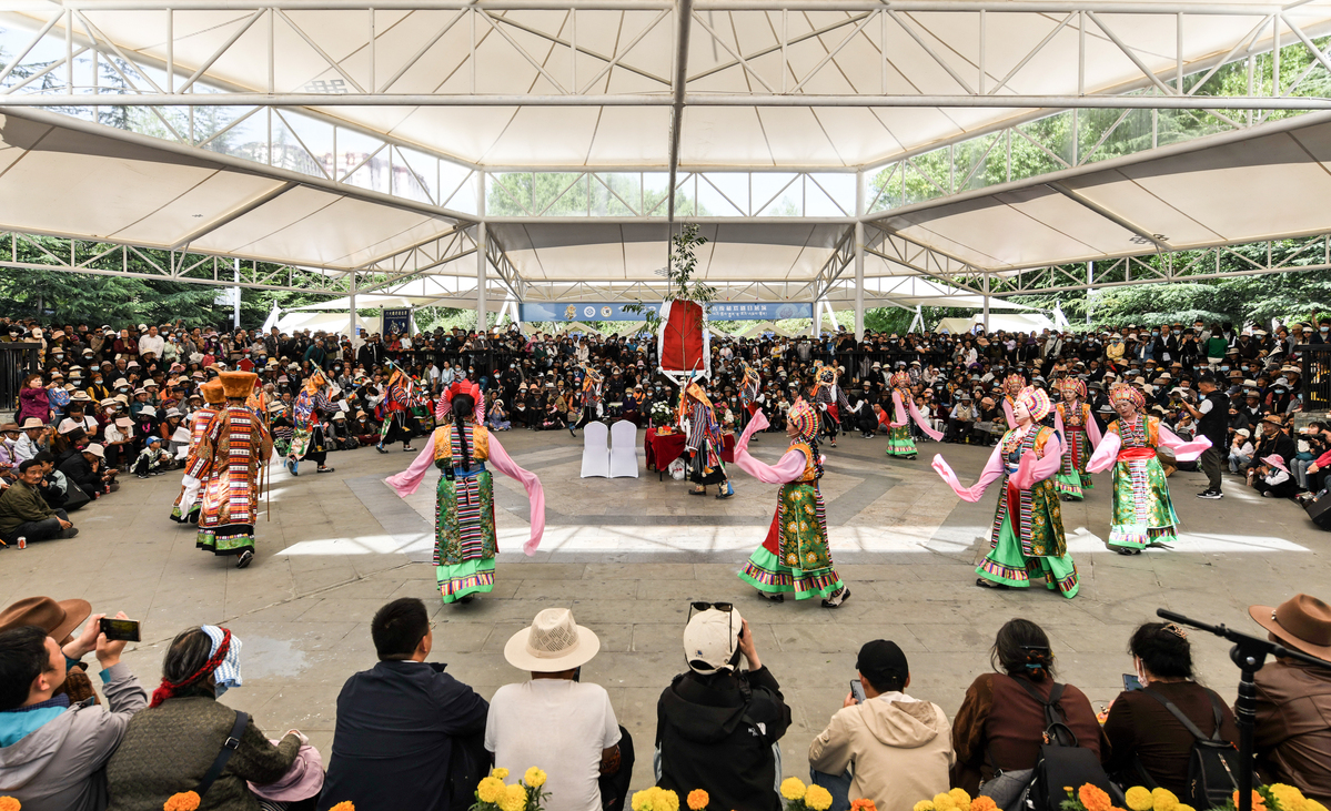 2023年拉萨雪顿节：传统藏戏剧目展演