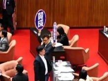 “废除禁团令”通过，台湾舆论：好事一桩