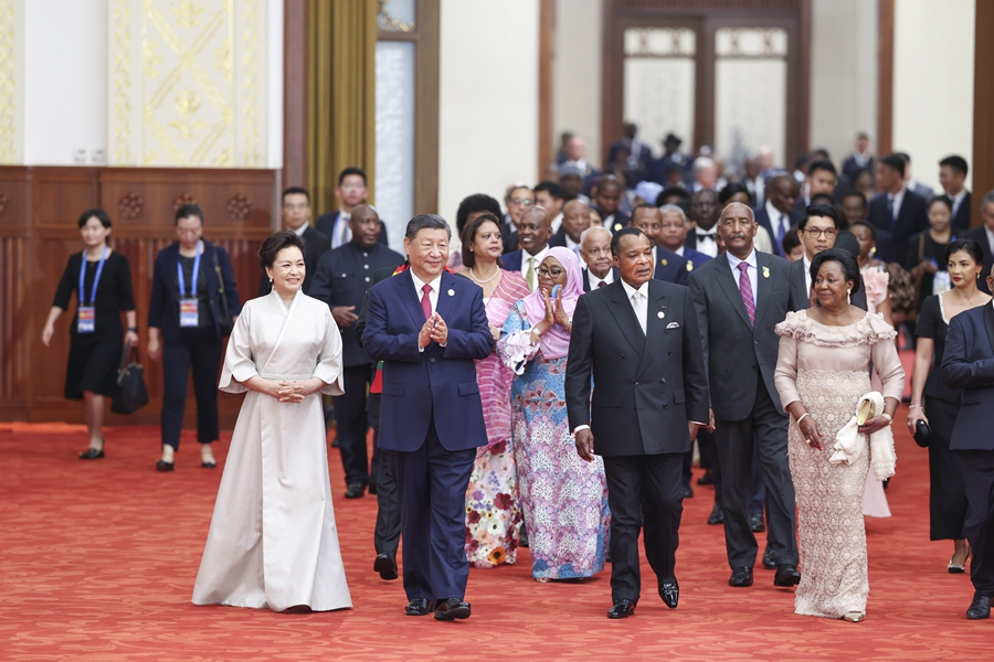 习近平和彭丽媛为出席中非合作论坛北京峰会的国际贵宾举行欢迎宴会