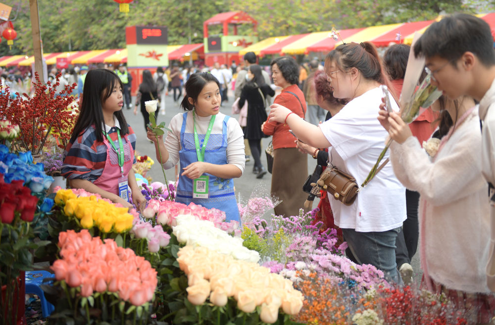 “潮”起来、“活”起来、“火”起来——春节文旅市场走笔