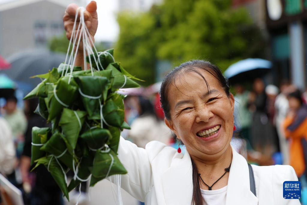 多彩活动迎端午