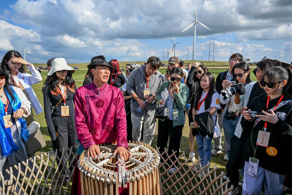 “两岸年轻人需要更多这样美好的‘相遇’”——第三十届海峡两岸大学生新闻营活动综述