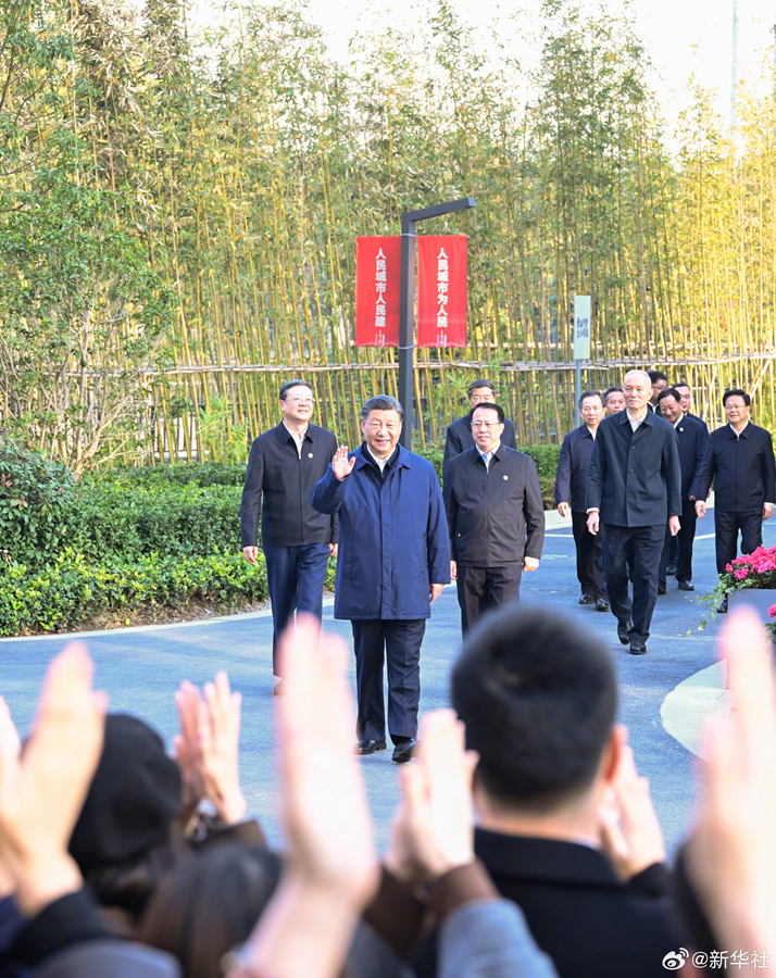 习近平在上海考察调研