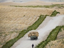 努力构筑更加牢固的北疆万里绿色屏障——“三北”工程攻坚战进行时