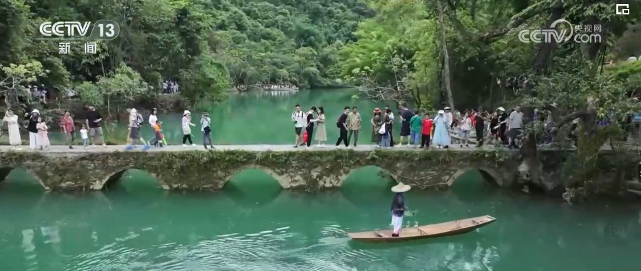 山清水秀引客来 绿水青山生态愿景成为生活美景