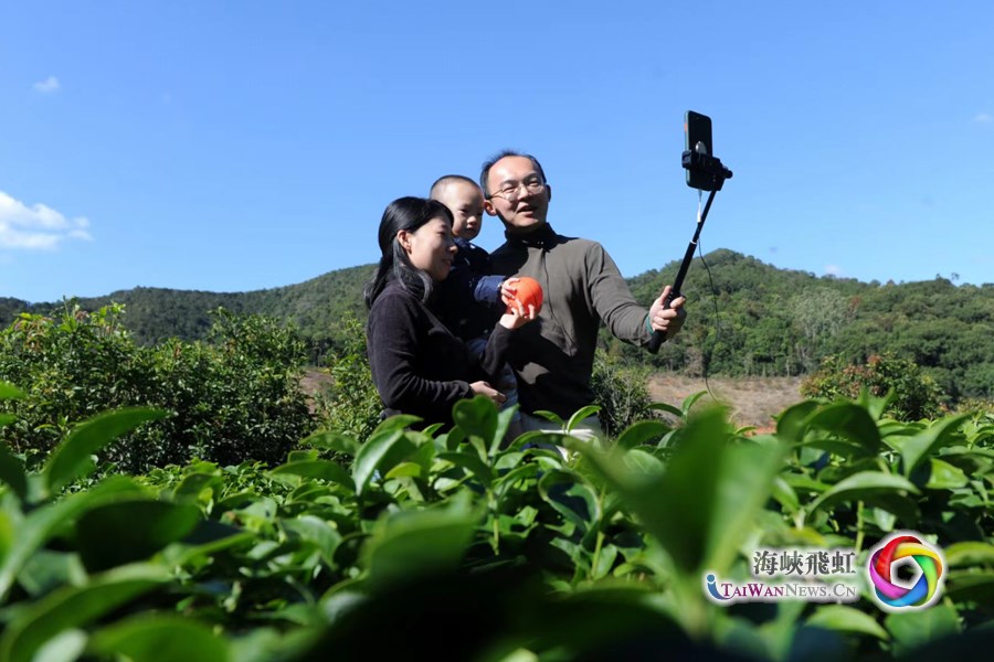 “我们扎根大陆，与大陆农民共创美好幸福生活”