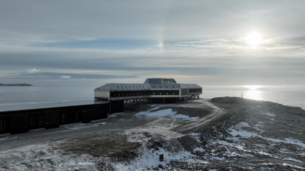 极地考察四十载，你可曾记得我们亲手建起的第一座南极考察站？