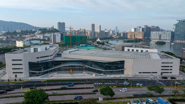 盛世濠江写新篇——以习近平同志为核心的党中央关心澳门发展纪实