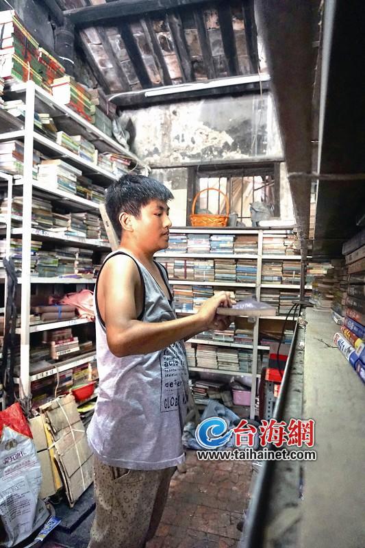 泉州西街阿心旧书店：坚守20年藏着许多时光和故事