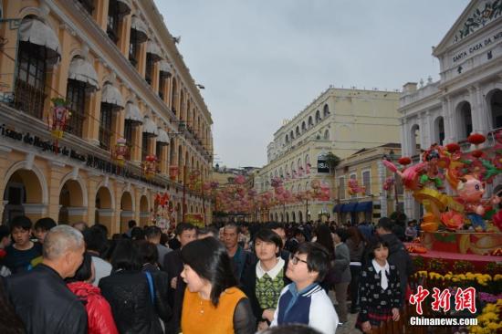 澳门中联办副主任：澳门经济持续回落风险可控