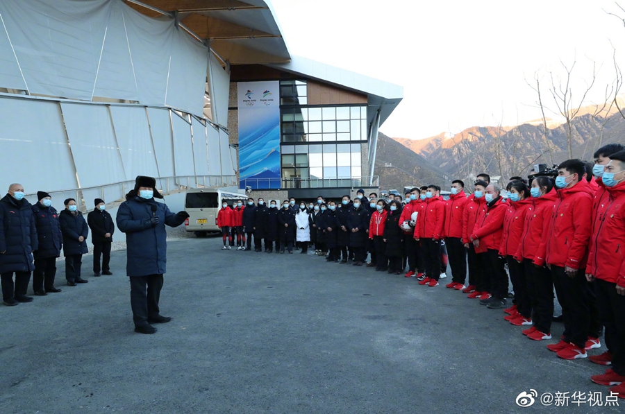 习近平：要通过举办冬奥会把中国冰雪运动搞上去