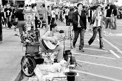 香港老人——退休了，还要为生计奔波（图）