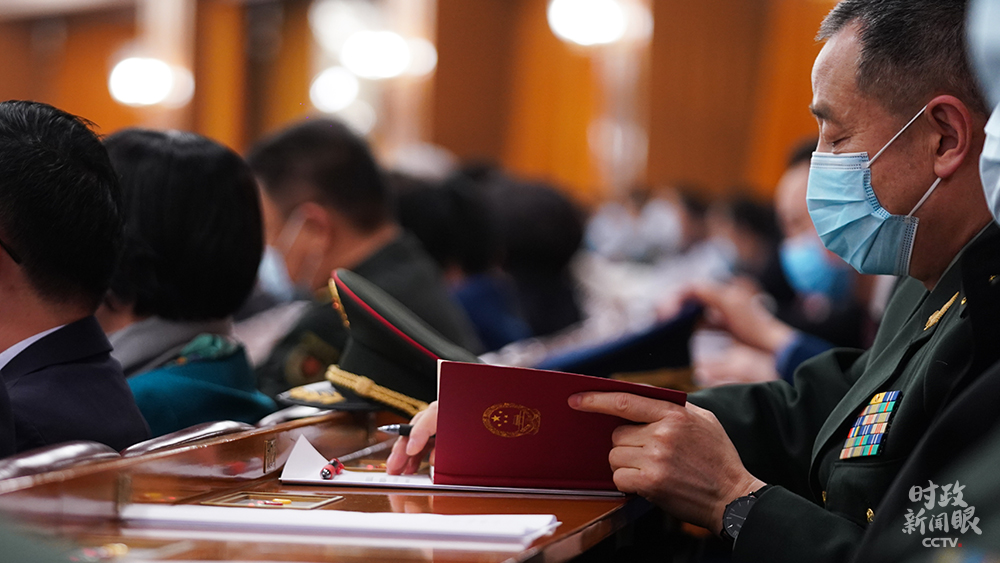 时政新闻眼丨今年第四次下团组，习近平为国防和军队建设“划重点”