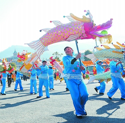 守一盏心灯——记鸬鸟鳌鱼灯传承人施卫国