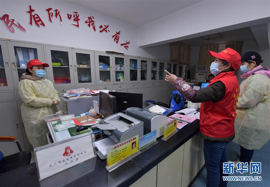 风雨无阻向前进——写在全国疫情防控阻击战取得重大战略成果之际