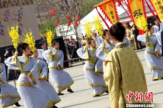 陕西韩城万人共祭史圣司马迁