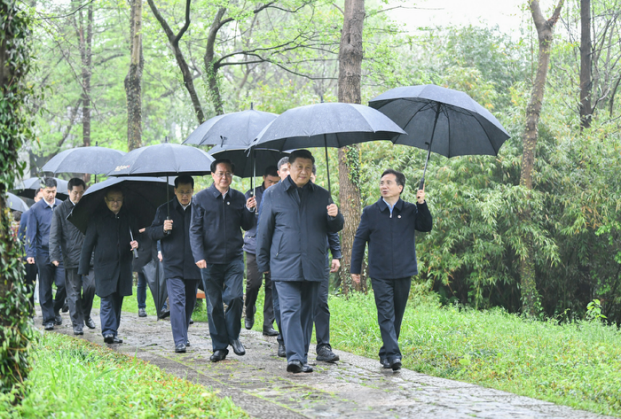 保护生态环境，牢记习近平提出的“五个追求”