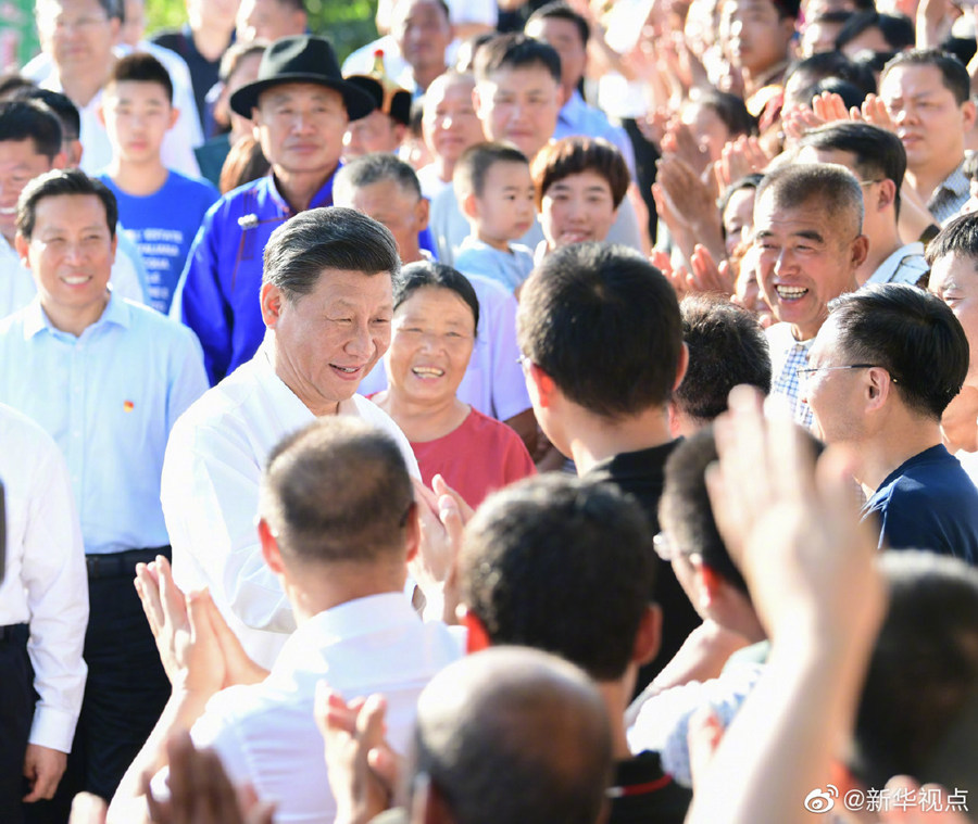 习近平深入喀喇沁旗林场农村考察调研