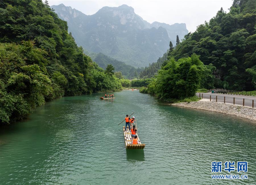 线上线下消费升温 文旅活动迈上“云端”——端午假期透视中国经济高质量发展新动力