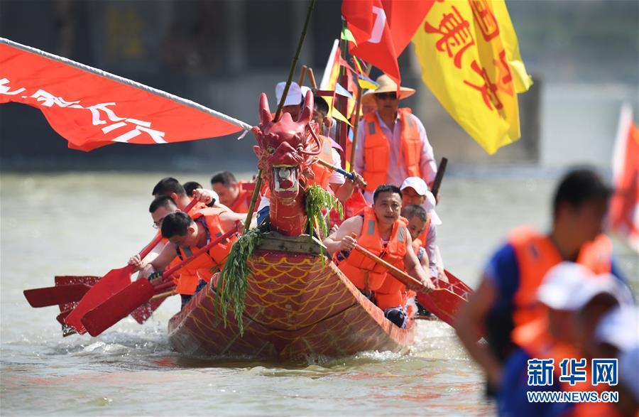 线上线下消费升温 文旅活动迈上“云端”——端午假期透视中国经济高质量发展新动力