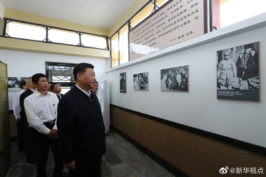 习近平考察山丹培黎学校和山丹马场