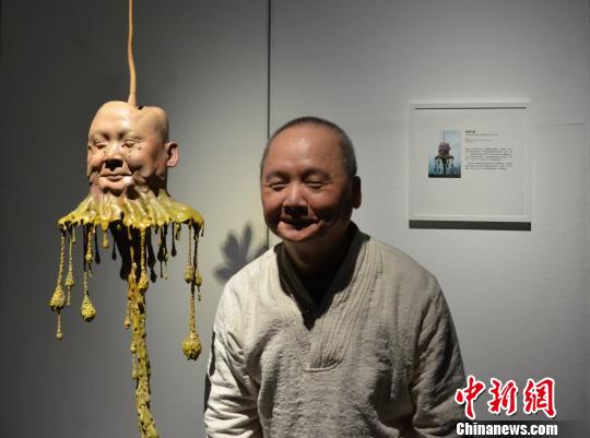 台湾艺术家吴卿携30件作品“亮相”山东 传递东方表达