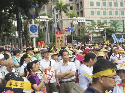 台湾年金改革陷政争失焦变味：正义还是私利