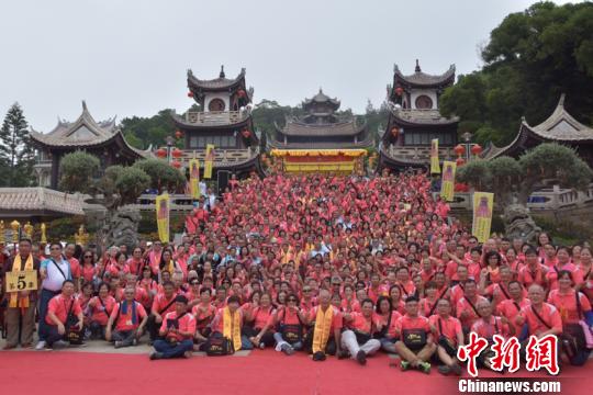 600余名臺(tái)灣信眾“登陸”拜媽祖