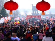 新华时评：中国“开门红”为世界经济增添暖意