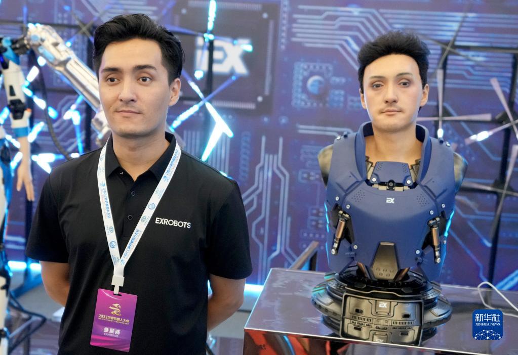 百余家企业携500余件展品“炫技”高精尖——2022世界机器人博览会现场观察